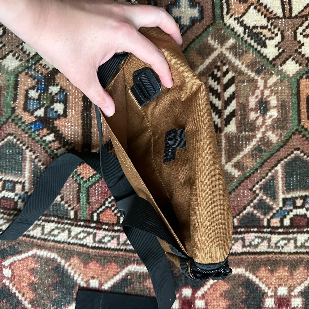 Carhartt Cargo Series Brown Canvas Waist or Sling Bag - Picture 3 of 4